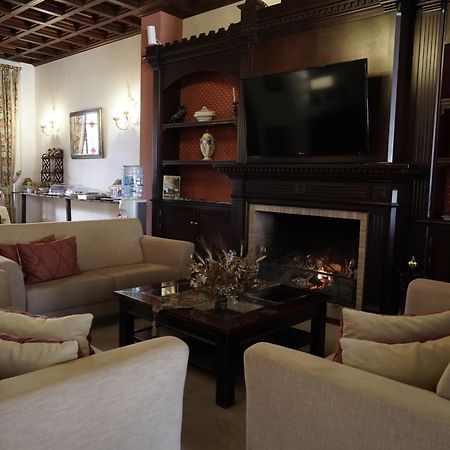 إل روثيو Hospedarte Palacete Real المظهر الخارجي الصورة