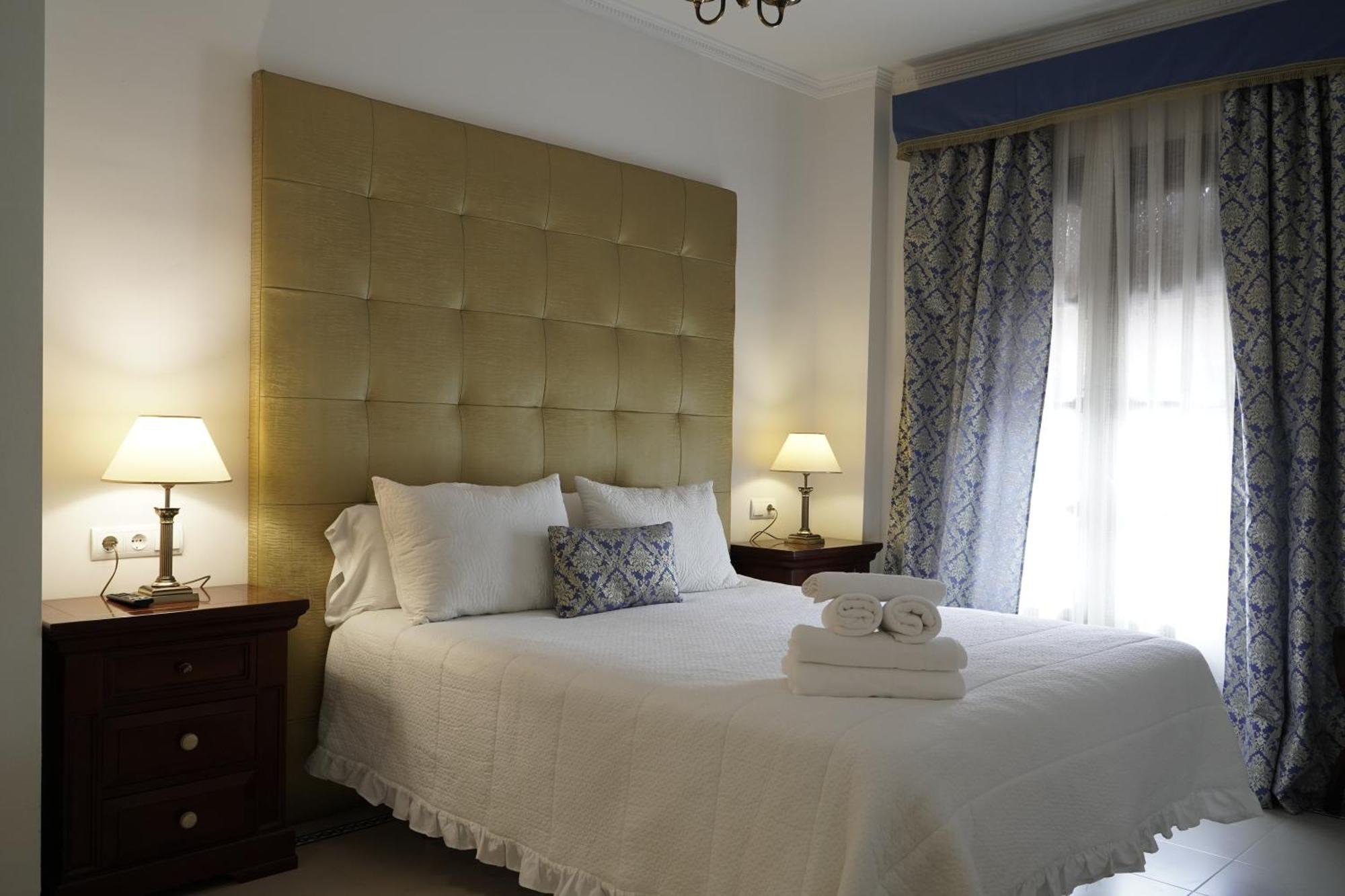 إل روثيو Hospedarte Palacete Real المظهر الخارجي الصورة